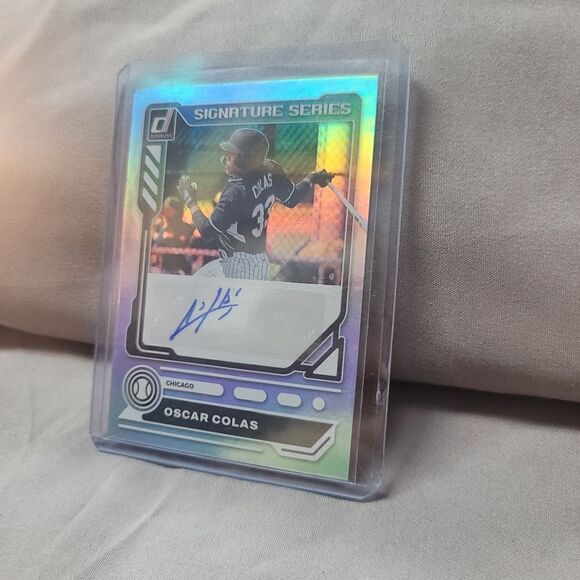 Oscar Colas 2023 Panini Donruss series autographed holographic prizm card - Picture 3 of 13